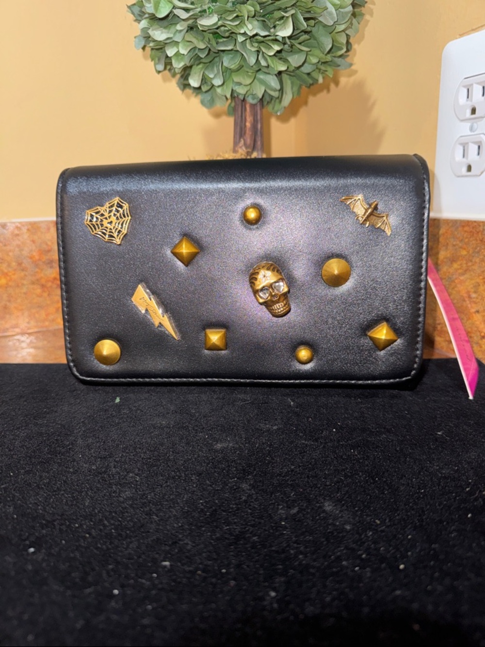 Betsey Johnson Black Skull Bag NWT